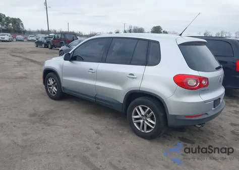 2011 Volkswagen Tiguan S из США, поврежденный, VIN WVGBV7AX3BW531249